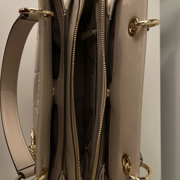 Brand New Michael Kors handbag - Picture 2 of 5